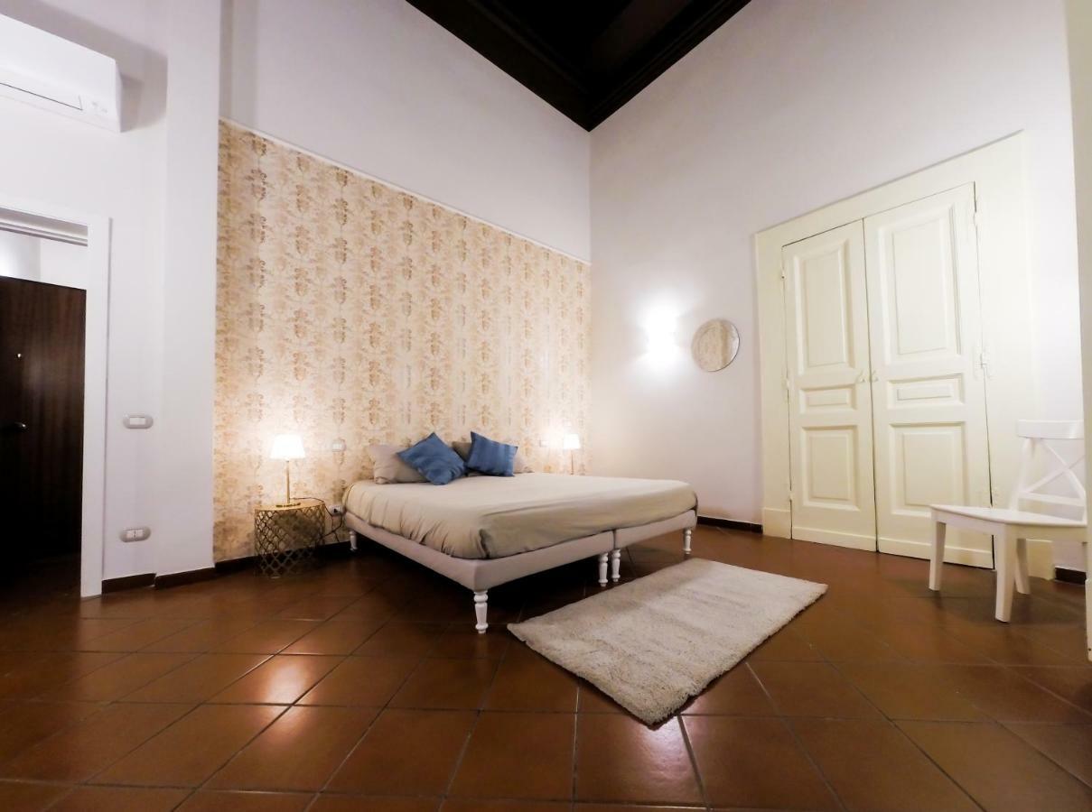 Domus Donnaregina Apartments Νάπολη Εξωτερικό φωτογραφία